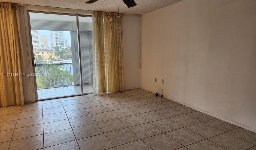 2930 Point East Dr E603, Aventura, FL 33160 - 1 Beds, 1 Bath