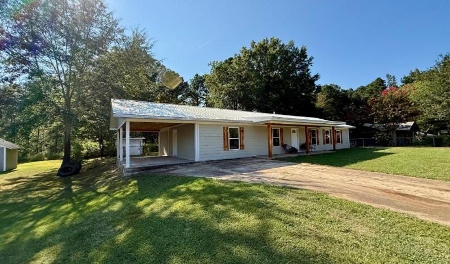 108 Walden, Booneville, MS 38829 - 3 Beds, 2 Bath