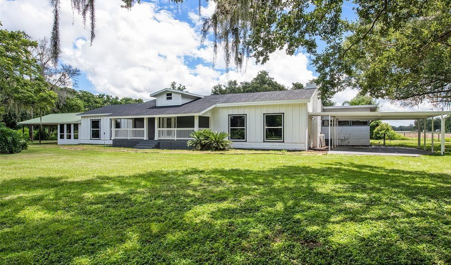 3471 MOORES LAKE Rd, Dover, FL 33527 - 4 Beds, 4 Bath
