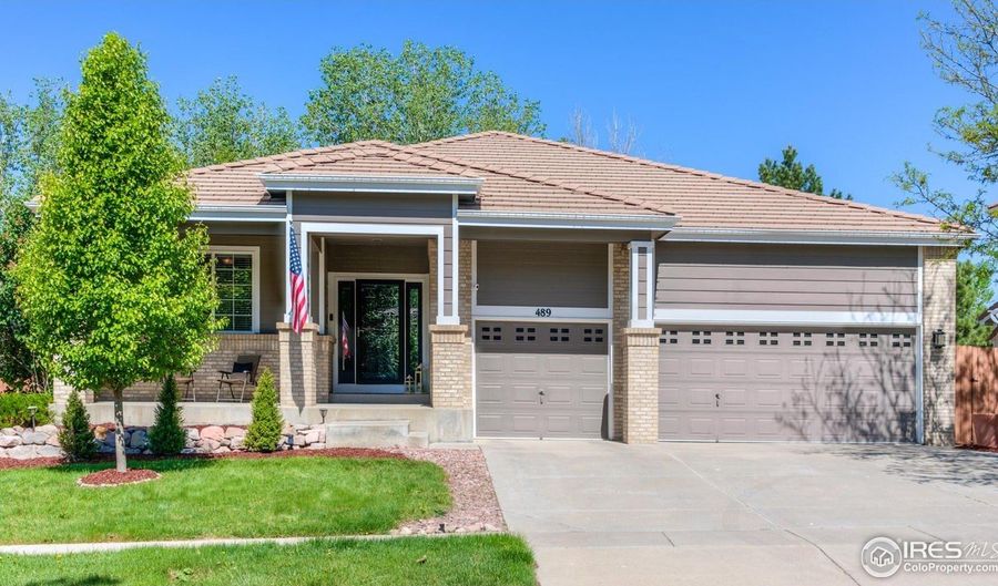 489 Hayloft Way, Brighton, CO 80601 - 5 Beds, 4 Bath