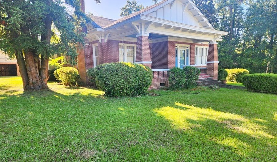 17234 Highland Ave, Arlington, GA 39813 - 3 Beds, 2 Bath