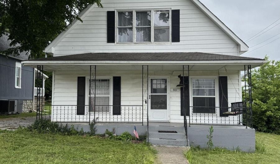 301 E Webster Ave, Ava, MO 65608 - 3 Beds, 2 Bath