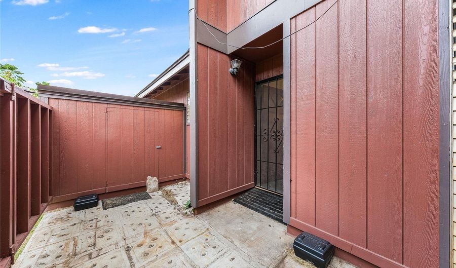 92-932 Palailai St 82, Kapolei, HI 96707 - 4 Beds, 2 Bath