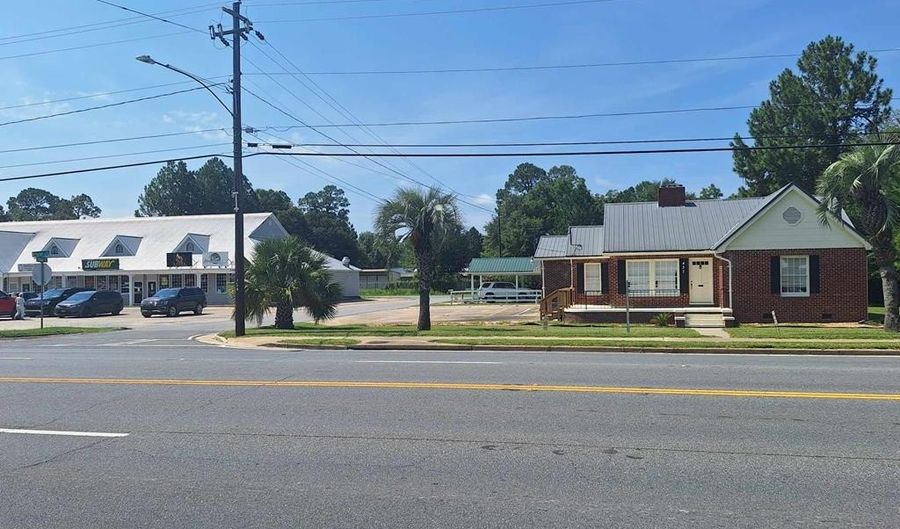 437 W Parker St, Baxley, GA 31513 - 0 Beds, 0 Bath