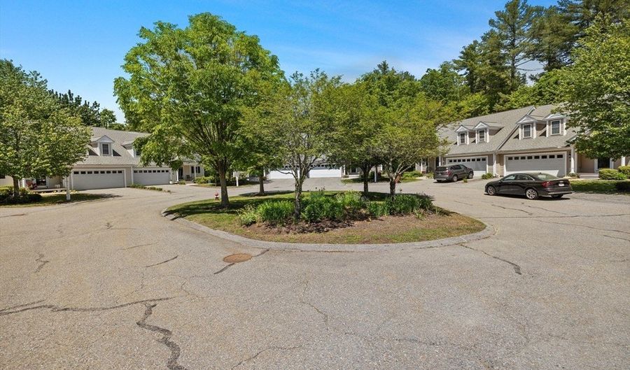 9 Franklin 8, Acton, MA 01720 - 3 Beds, 4 Bath