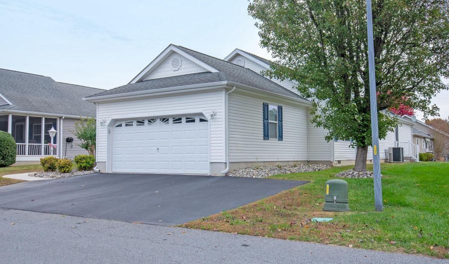 104 LAVENDER Dr 10, Magnolia, DE 19962 - 2 Beds, 2 Bath