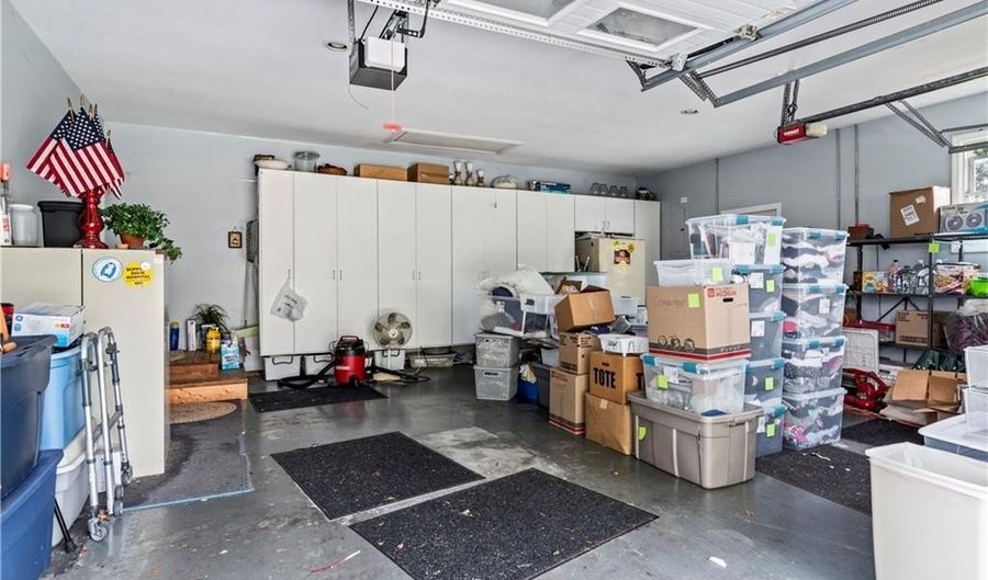 137 Hidden Creek Dr, Advance, NC 27006 - 3 Beds, 2 Bath