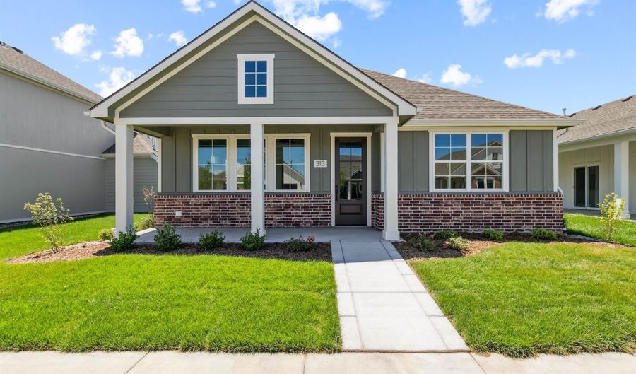 313 W Boxthorn, Andover, KS 67002 - 2 Beds, 2 Bath