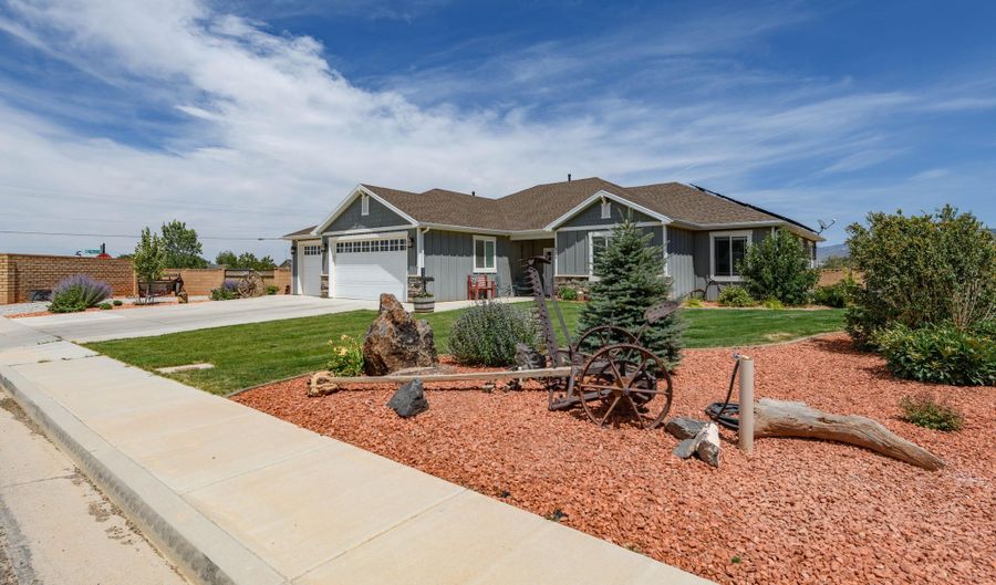 4784 N 2525, Cedar City, UT 84721 - 4 Beds, 2 Bath