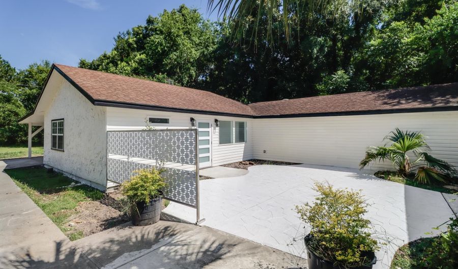 304 Ruella Ave A, Bay St. Louis, MS 39520 - 2 Beds, 2 Bath