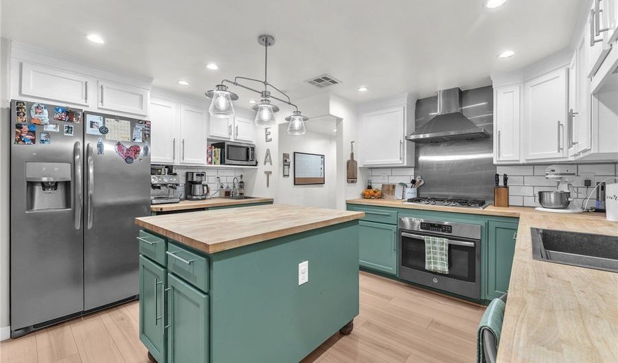 605 L Ave, Boulder City, NV 89005 - 4 Beds, 2 Bath