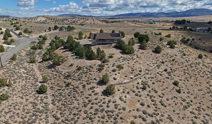 1515 Patrick Ct, Gardnerville, NV 89410 - 3 Beds, 3 Bath