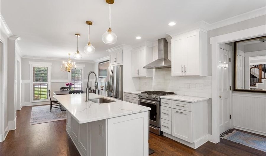 1726 Brookstone Way NW, Acworth, GA 30101 - 6 Beds, 4 Bath