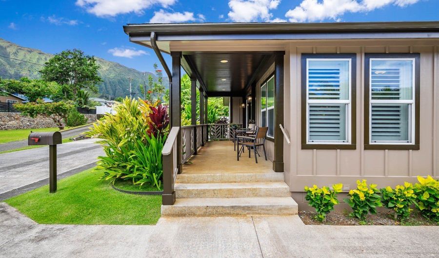 47-414 Ahuimanu Pl B, Kaneohe, HI 96744 - 3 Beds, 3 Bath
