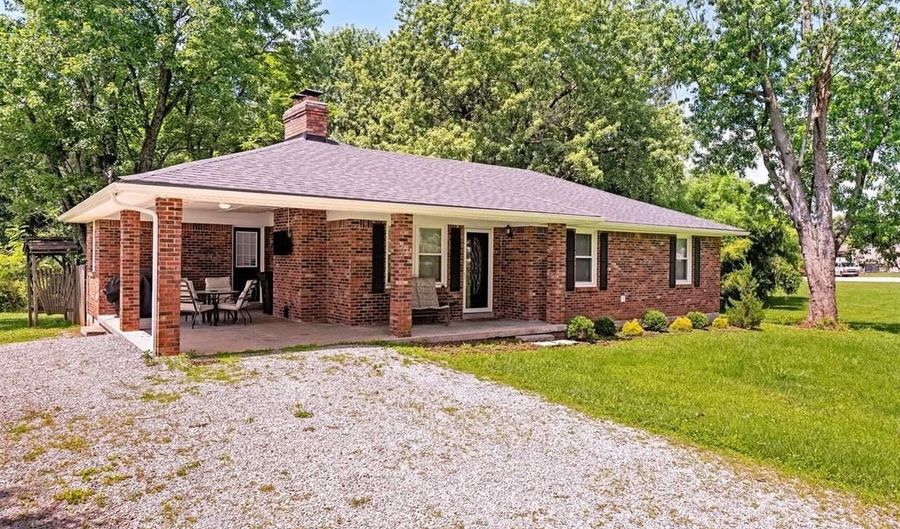 3625 New Shepherdsville Rd, Bardstown, KY 40004 - 3 Beds, 2 Bath