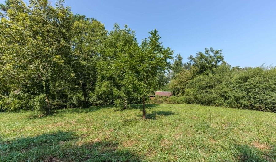 933 Alto Mud Creek Rd, Alto, GA 30510 - 3 Beds, 2 Bath