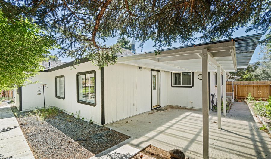 3531 Smoketree Ave, Carson City, NV 89705 - 3 Beds, 2 Bath