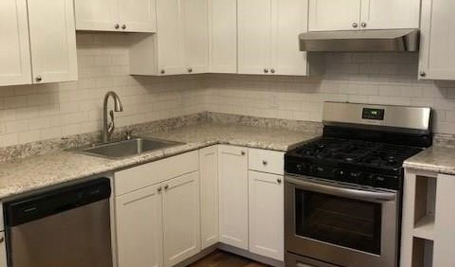 123 W 6TH St 2, Bayonne, NJ 07002 - 3 Beds, 1 Bath