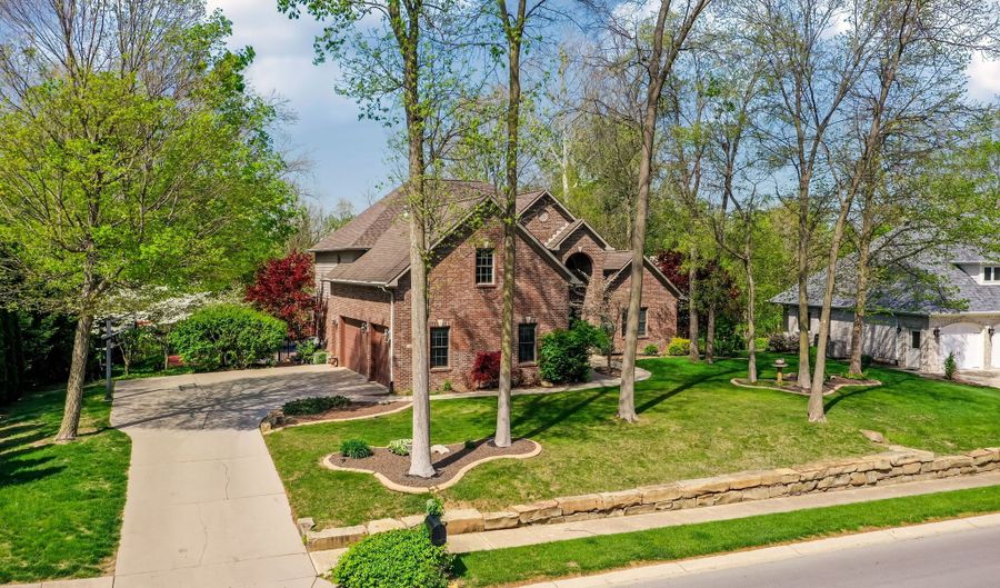 4826 E County Road 100 S, Avon, IN 46123 - 5 Beds, 4 Bath