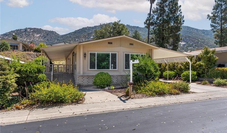 8975 Lawrence Welk 217, Escondido, CA 92026 - 2 Beds, 2 Bath