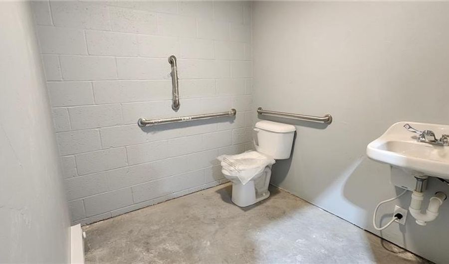 2631 Hartford Ave 7, Johnston, RI 02919 - 0 Beds, 0 Bath