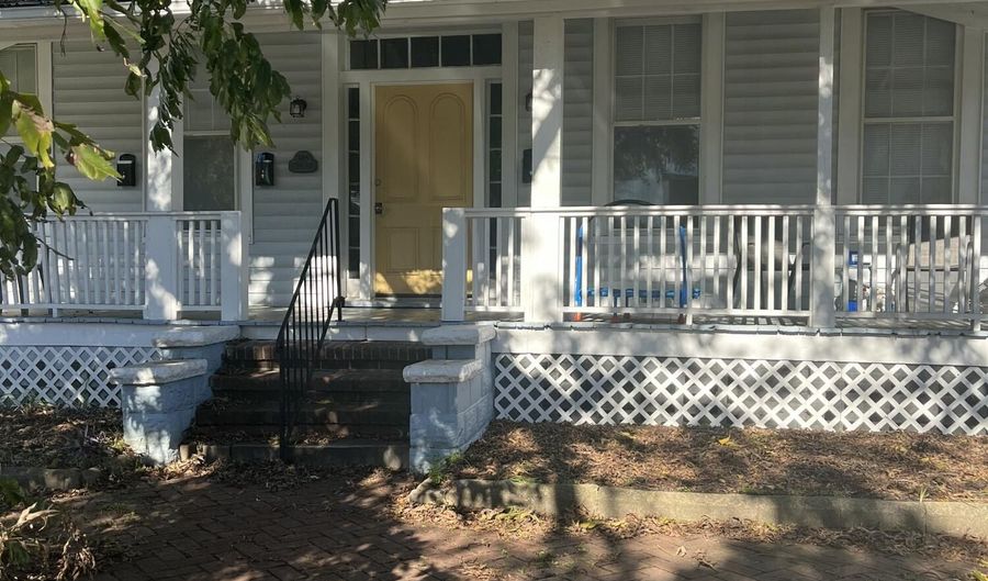 305 WALKER St, Augusta, GA 30901 - 1 Beds, 1 Bath