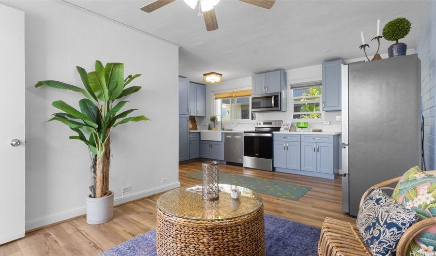 75 Kihapai St 12, Kailua, HI 96734 - 1 Beds, 1 Bath
