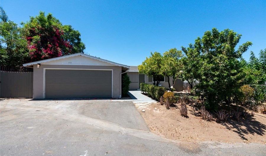 1935 S Broadway, Escondido, CA 92025 - 3 Beds, 2 Bath