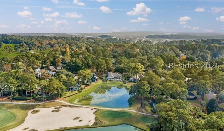 7 Spring Hill Ct, Bluffton, SC 29910 - 4 Beds, 5 Bath