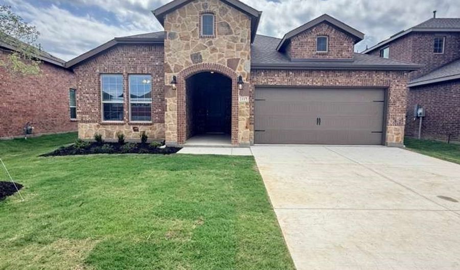 2117 Mantua Farm Blvd, Anna, TX 75409 - 3 Beds, 2 Bath