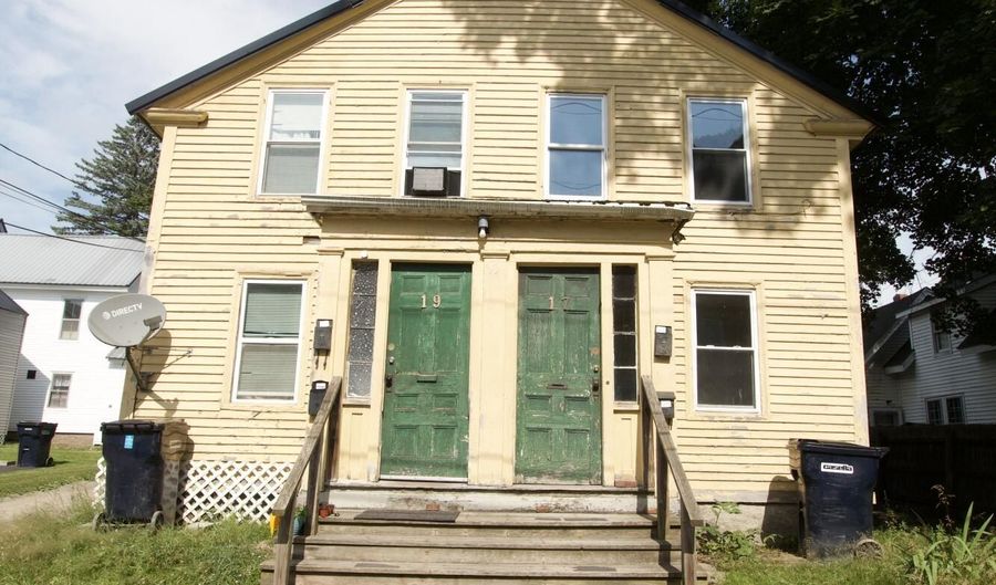 17-19 Prentiss, Bangor, ME 04401 - 0 Beds, 4 Bath