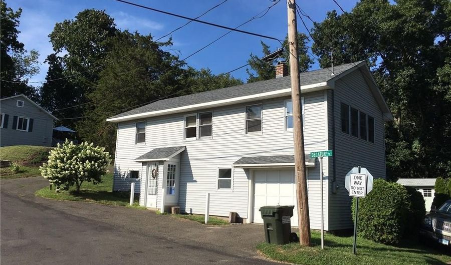 87 Decatur Ave, Guilford, CT 06437 - 1 Beds, 2 Bath