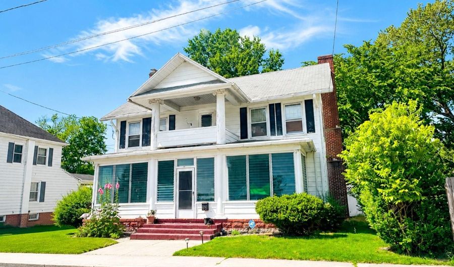 405 E GROVE St, Delmar, DE 19940 - 3 Beds, 2 Bath
