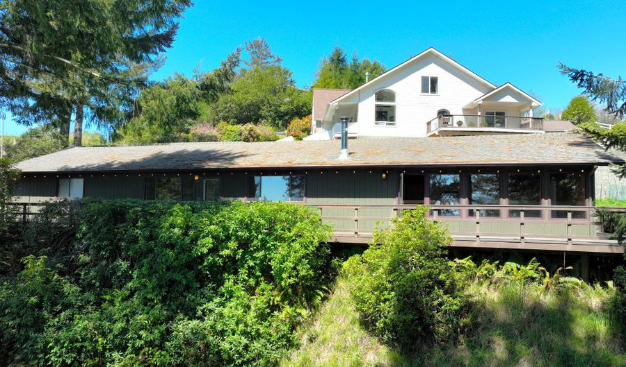 16945 PACIFIC VIEW Dr, Brookings, OR 97415 - 2 Beds, 2 Bath