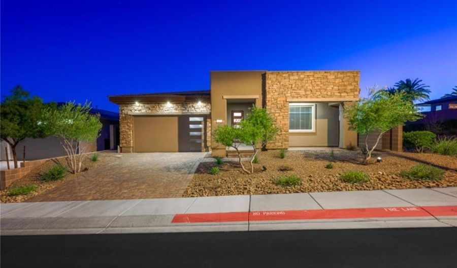 17 Reflection Cove Dr, Henderson, NV 89011 - 3 Beds, 2 Bath