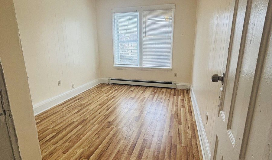 259 6th St, Bridgeport, CT 06607 - 4 Beds, 2 Bath