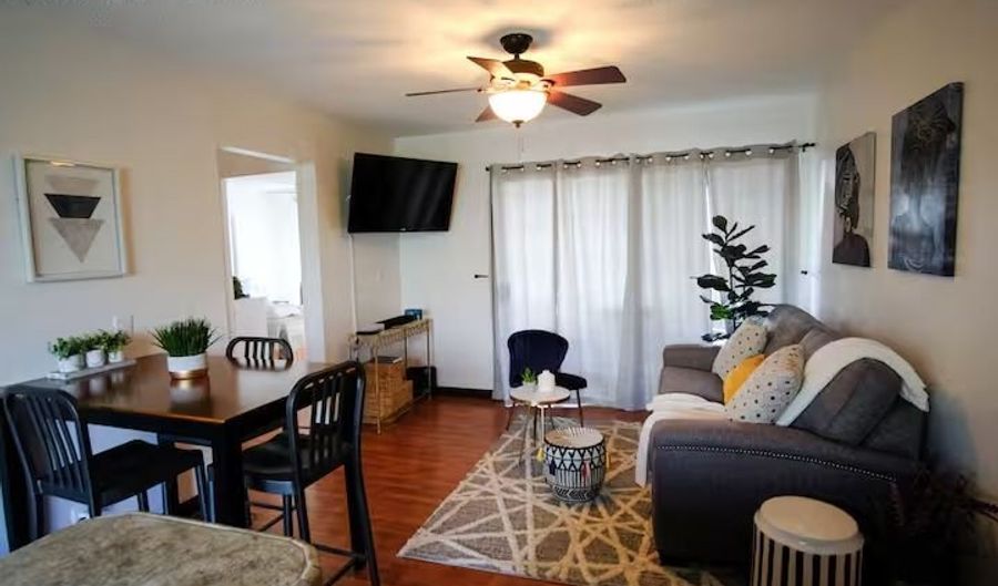 74-5618 PALANI Rd A4, Kailua Kona, HI 96740 - 1 Beds, 1 Bath