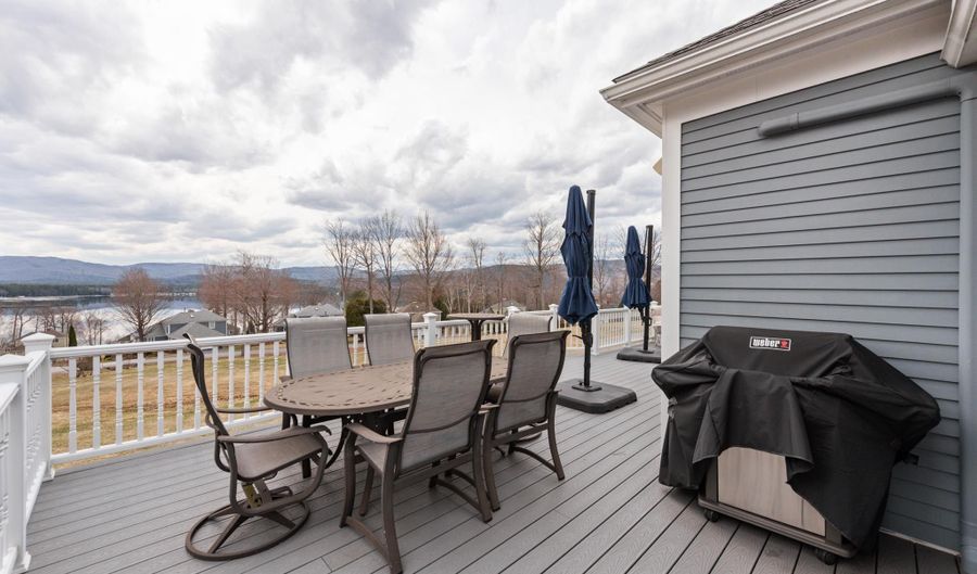 29 Pasquaney Ln 10, Bridgewater, NH 03222 - 3 Beds, 3 Bath