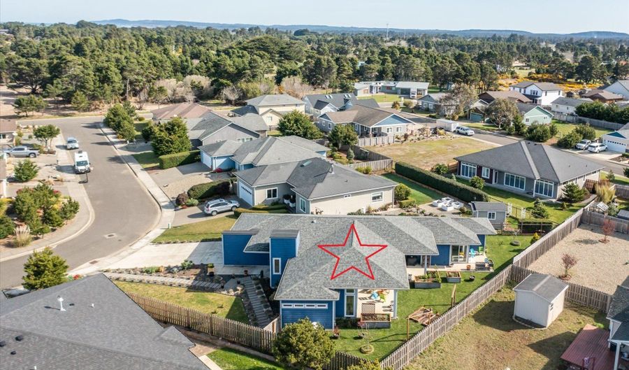 2638 CEDAR LOOP Dr, Bandon, OR 97411 - 3 Beds, 3 Bath