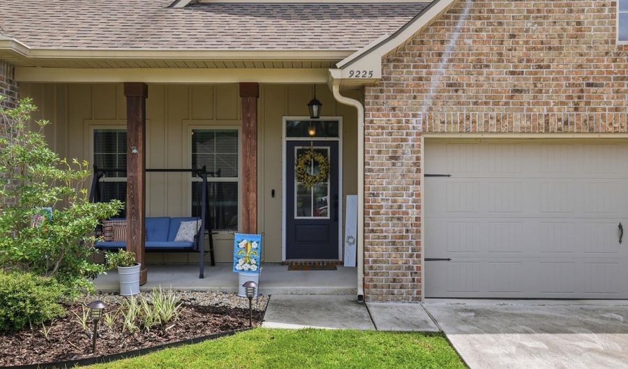 9225 Natures Trl, Biloxi, MS 39532 - 4 Beds, 2 Bath