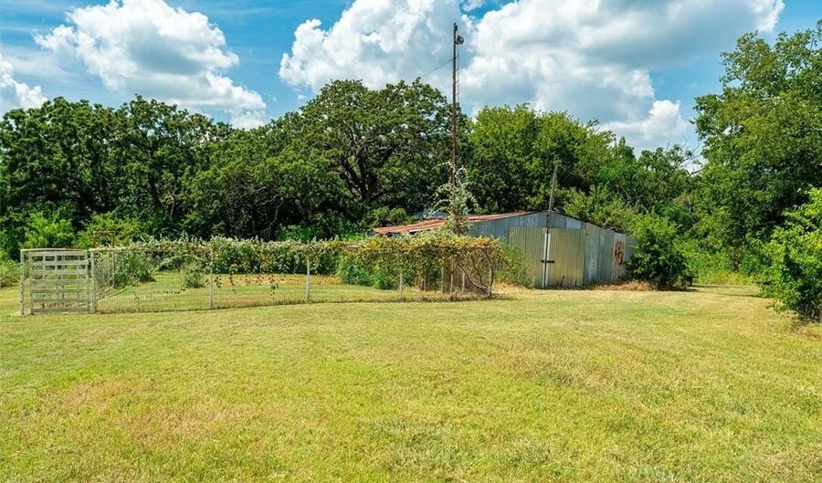 4916 County Road 707, Alvarado, TX 76009 - 3 Beds, 3 Bath