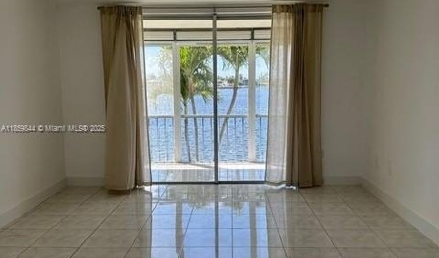 3010 Marcos Dr R203, Aventura, FL 33160 - 1 Beds, 1 Bath