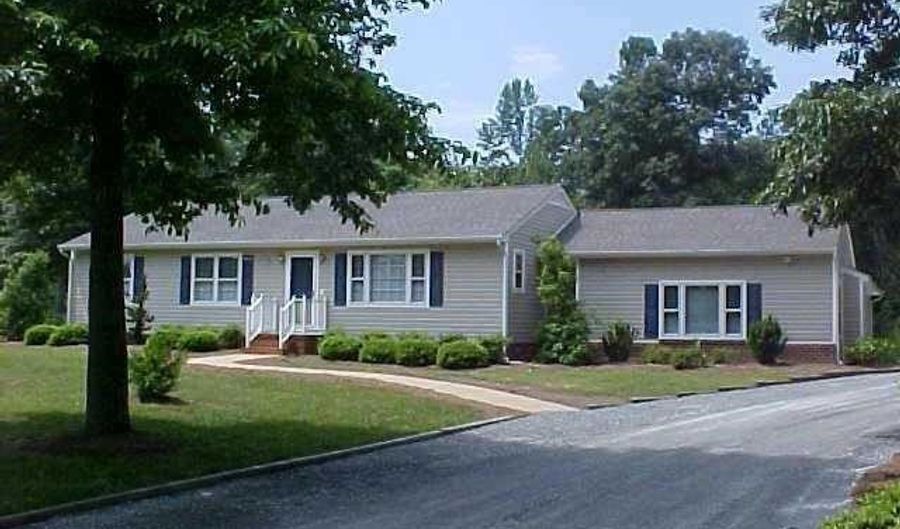 3766 Venter Rd, Aylett, VA 23009 - 4 Beds, 4 Bath