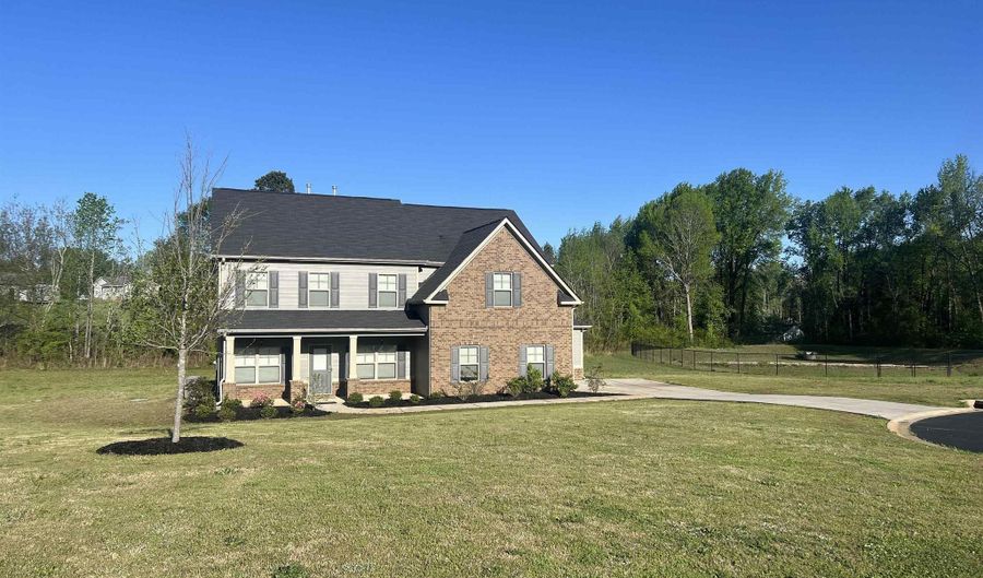 117 PEPPERMILL Trl, Boiling Springs, SC 29316 - 5 Beds, 3 Bath