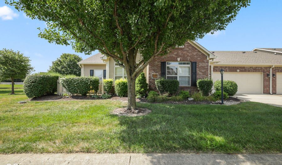 2509 Big Bear Ln 15, Indianapolis, IN 46217 - 2 Beds, 2 Bath