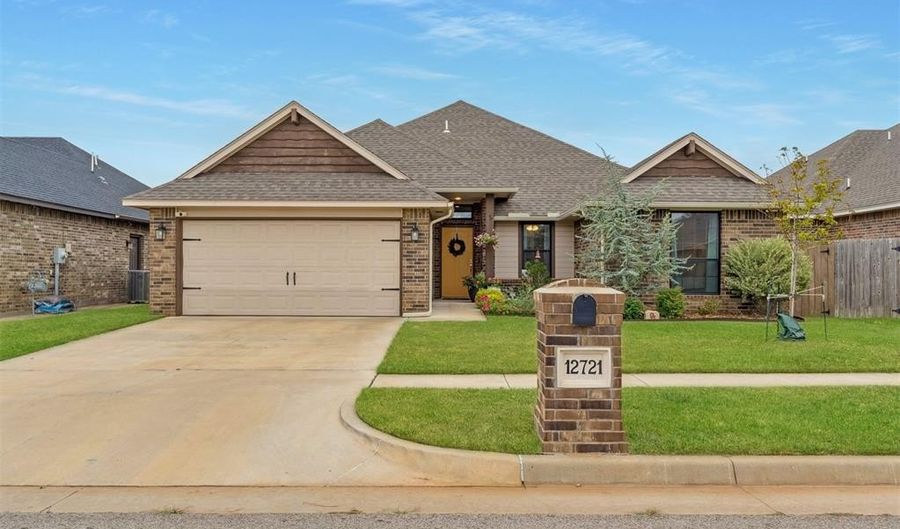 12721 NW 137th St, Piedmont, OK 73078 - 3 Beds, 2 Bath
