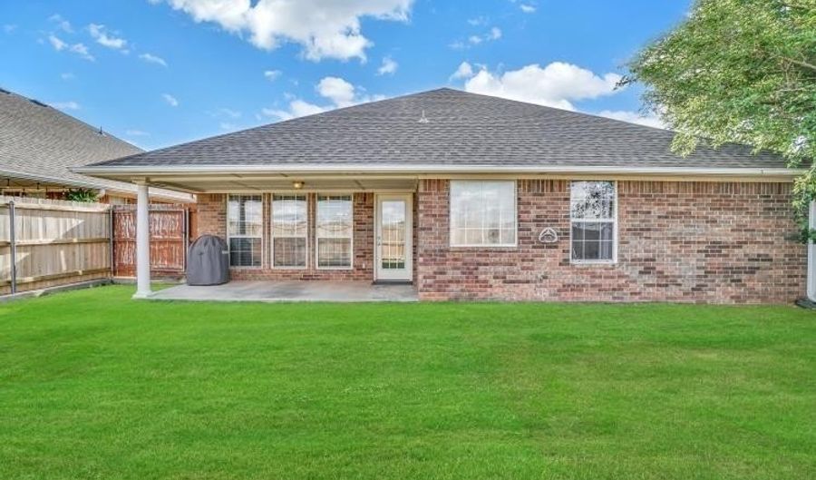 3224 Peacock Ln, Altus, OK 73521 - 3 Beds, 2 Bath