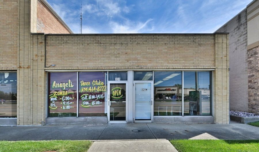 329-31 N Addison Rd, Addison, IL 60101 - 0 Beds, 0 Bath