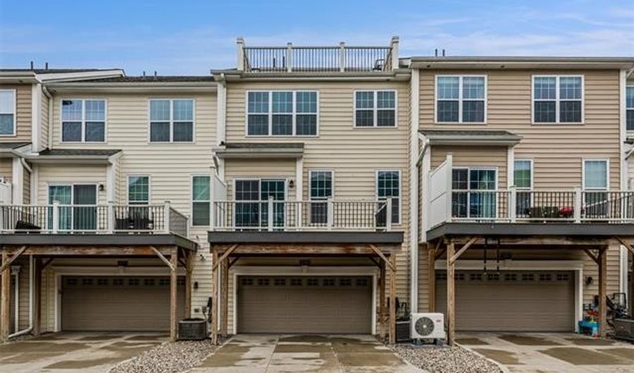 2769 Ashcombe Dr, Ann Arbor, MI 48105 - 4 Beds, 4 Bath