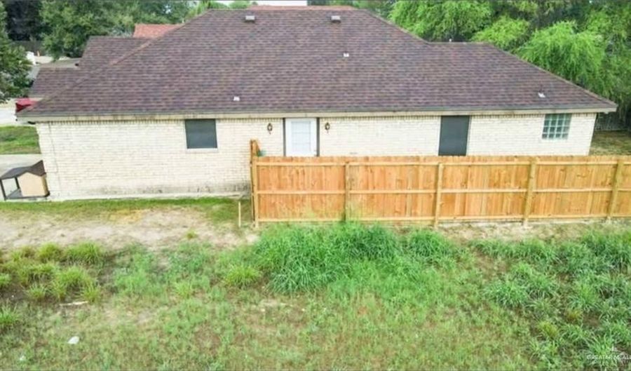 413 W Adams Ave, Alton, TX 78573 - 3 Beds, 2 Bath